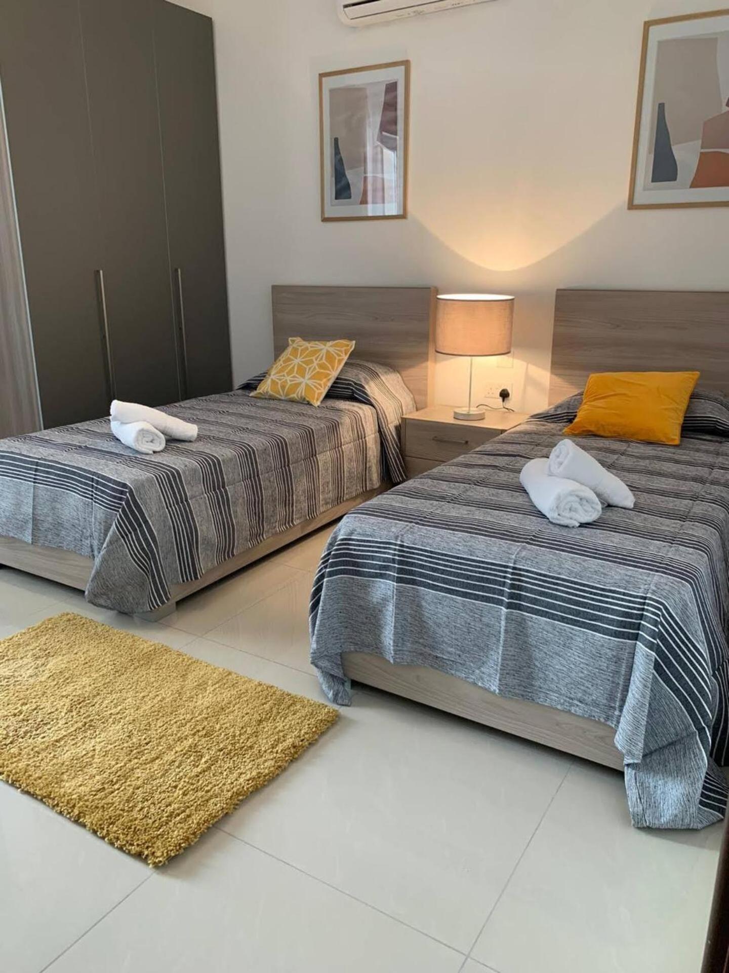 Fl 1 Ta'Lonza Luxury With Hot Tub By Homely Mellieħa Eksteriør billede