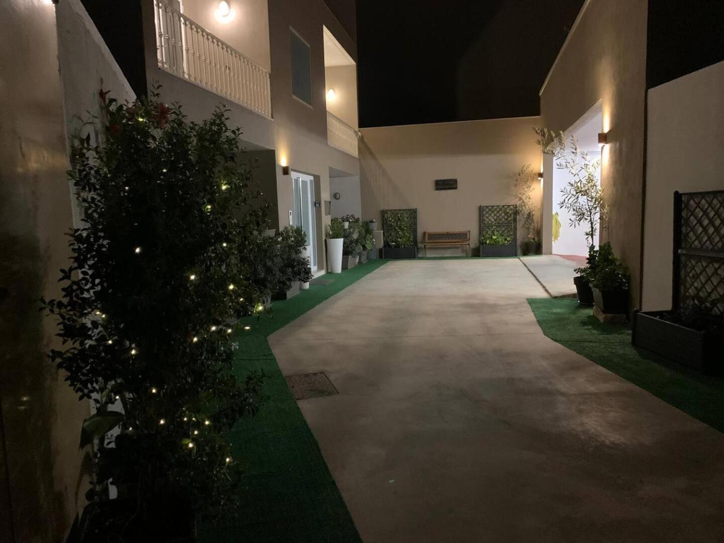 Fl 1 Ta'Lonza Luxury With Hot Tub By Homely Mellieħa Eksteriør billede